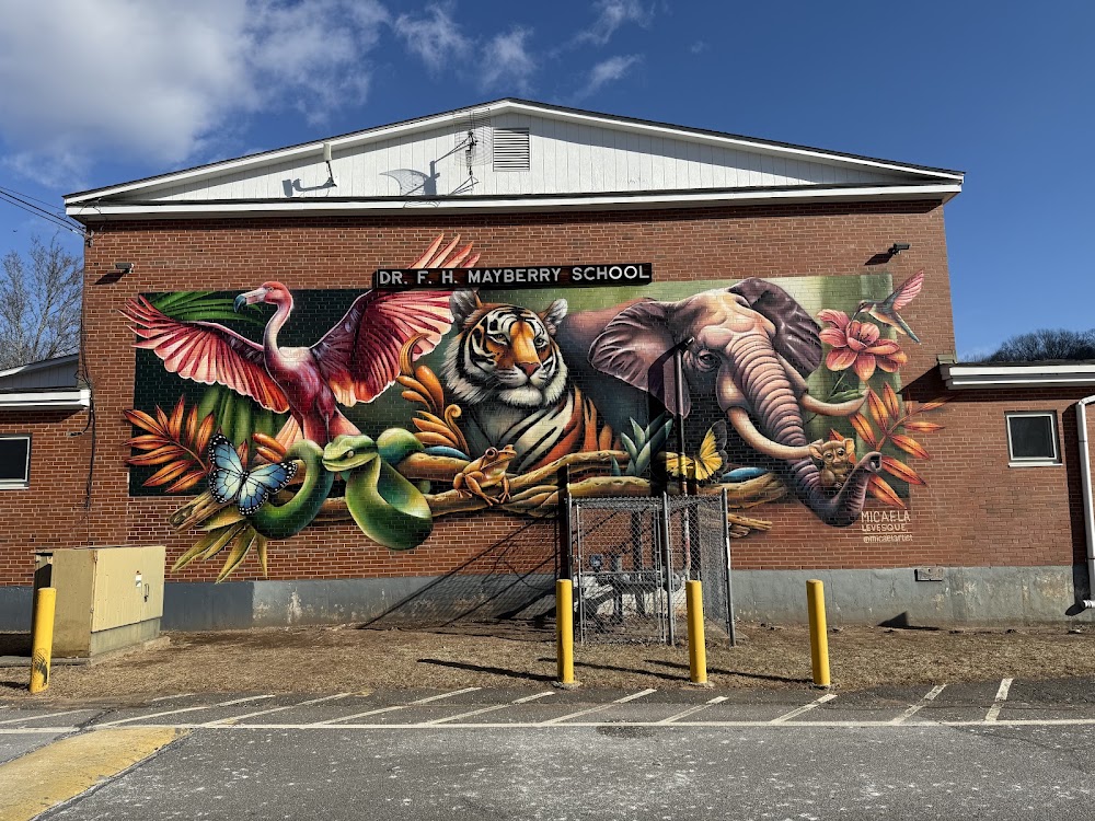 Micaela Levesque Mural Artist