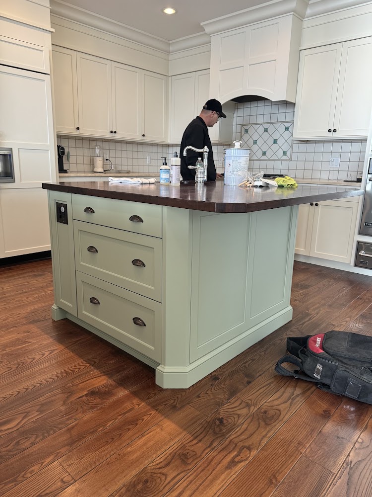 Art Polish Wood Finishing